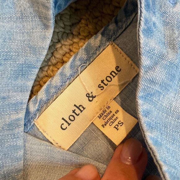 Cloth & Stone Chambray High-Neck Swing Dress - Picture 5 of 6